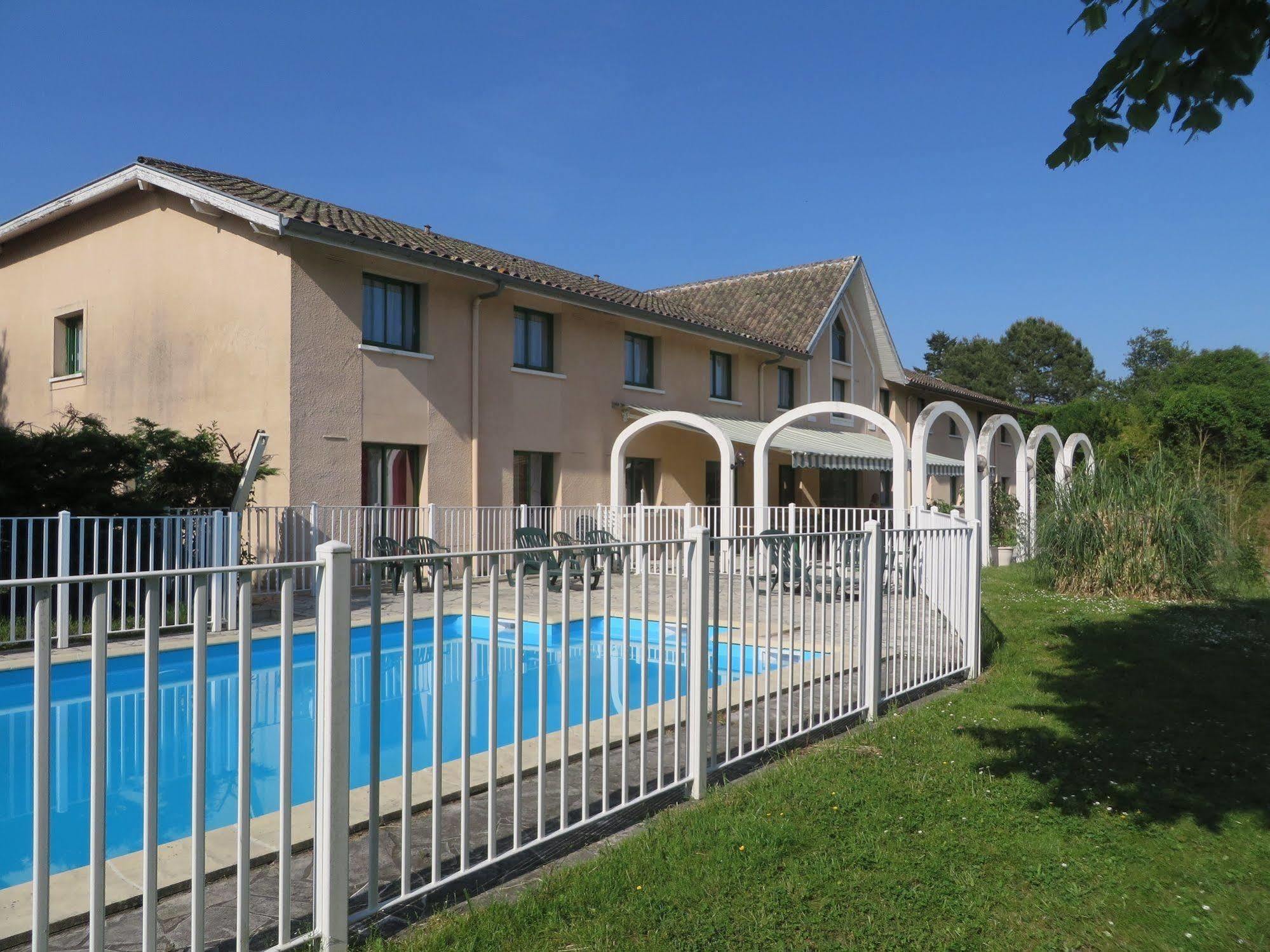 N'Atura Hotel Aire-sur-lʼAdour Exteriér fotografie