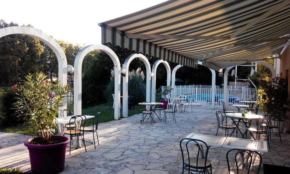 N'Atura Hotel Aire-sur-lʼAdour Exteriér fotografie
